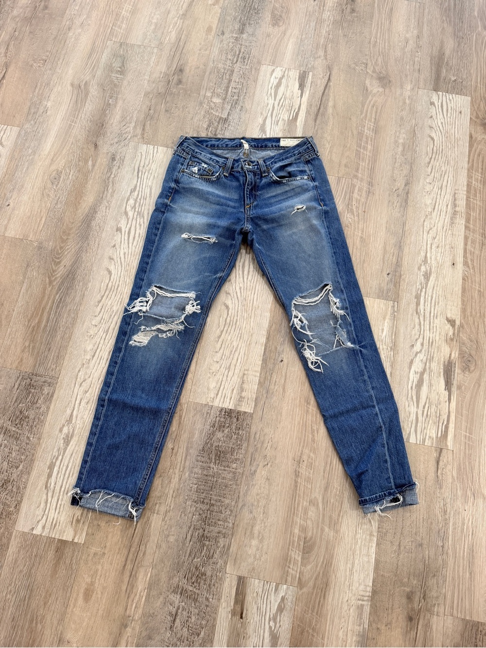 Rag and bone Distressed Mid-Blue Women’s Ripped Jeans 24